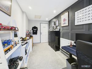 Photo 17- click for photo gallery